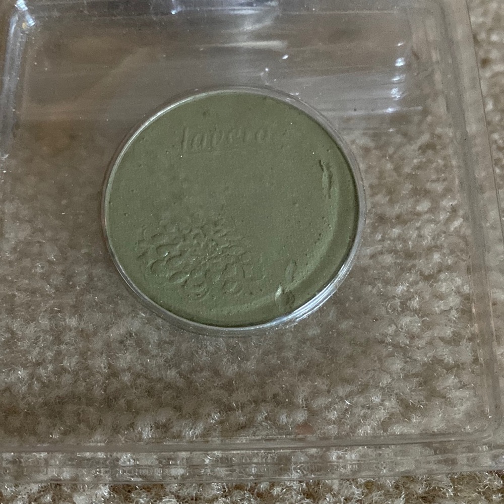 Lavera #6 Forest Green Eyeshadow